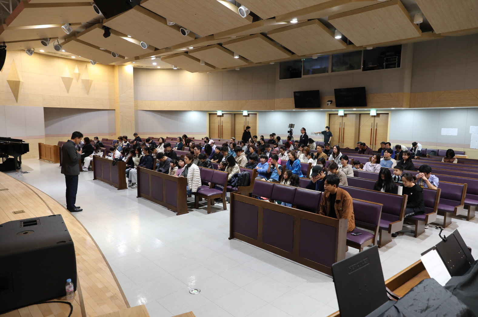 S2V4A8047.jpg S2V4A8047.jpg