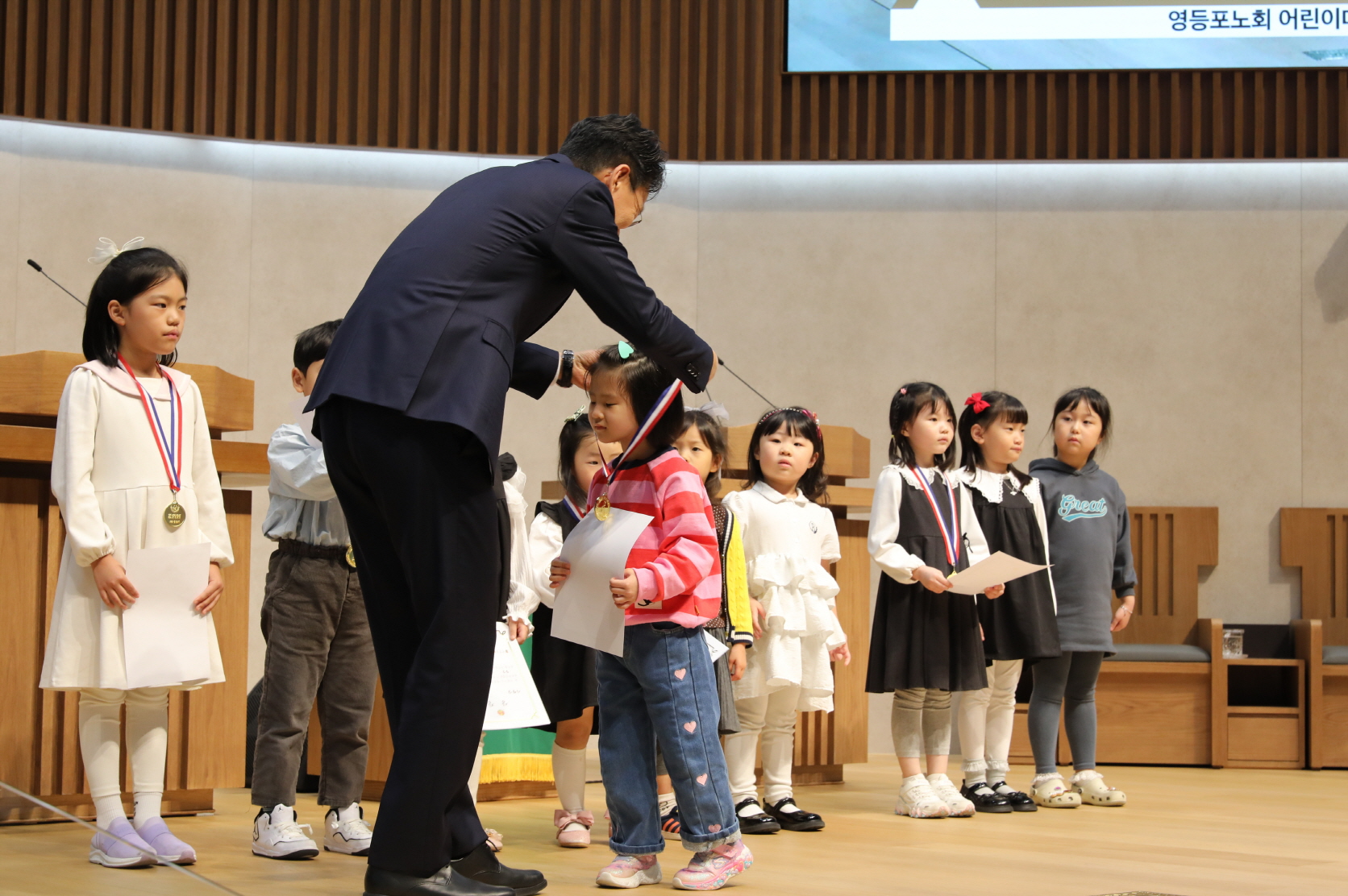 S2V4A8773.jpg S2V4A8773.jpg