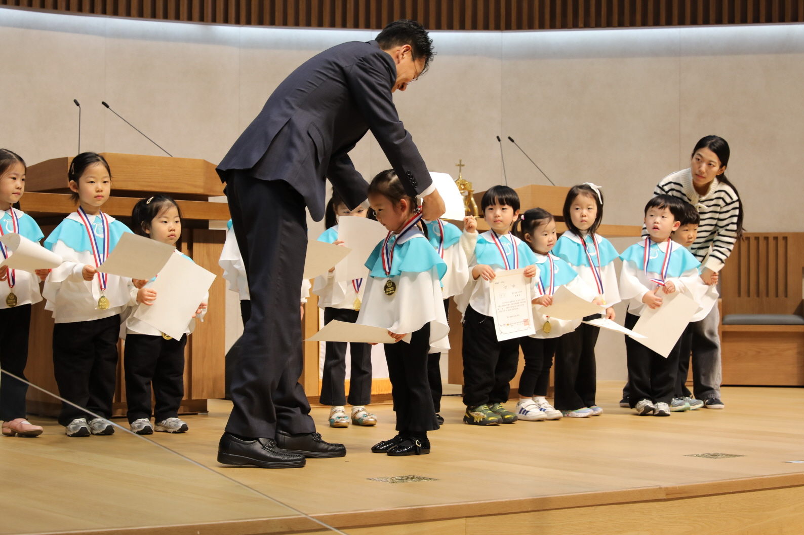 S2V4A0175.jpg S2V4A0175.jpg