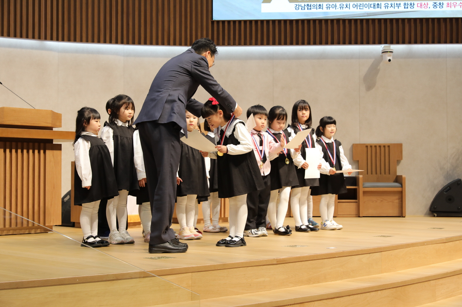 S2V4A0202.jpg S2V4A0202.jpg