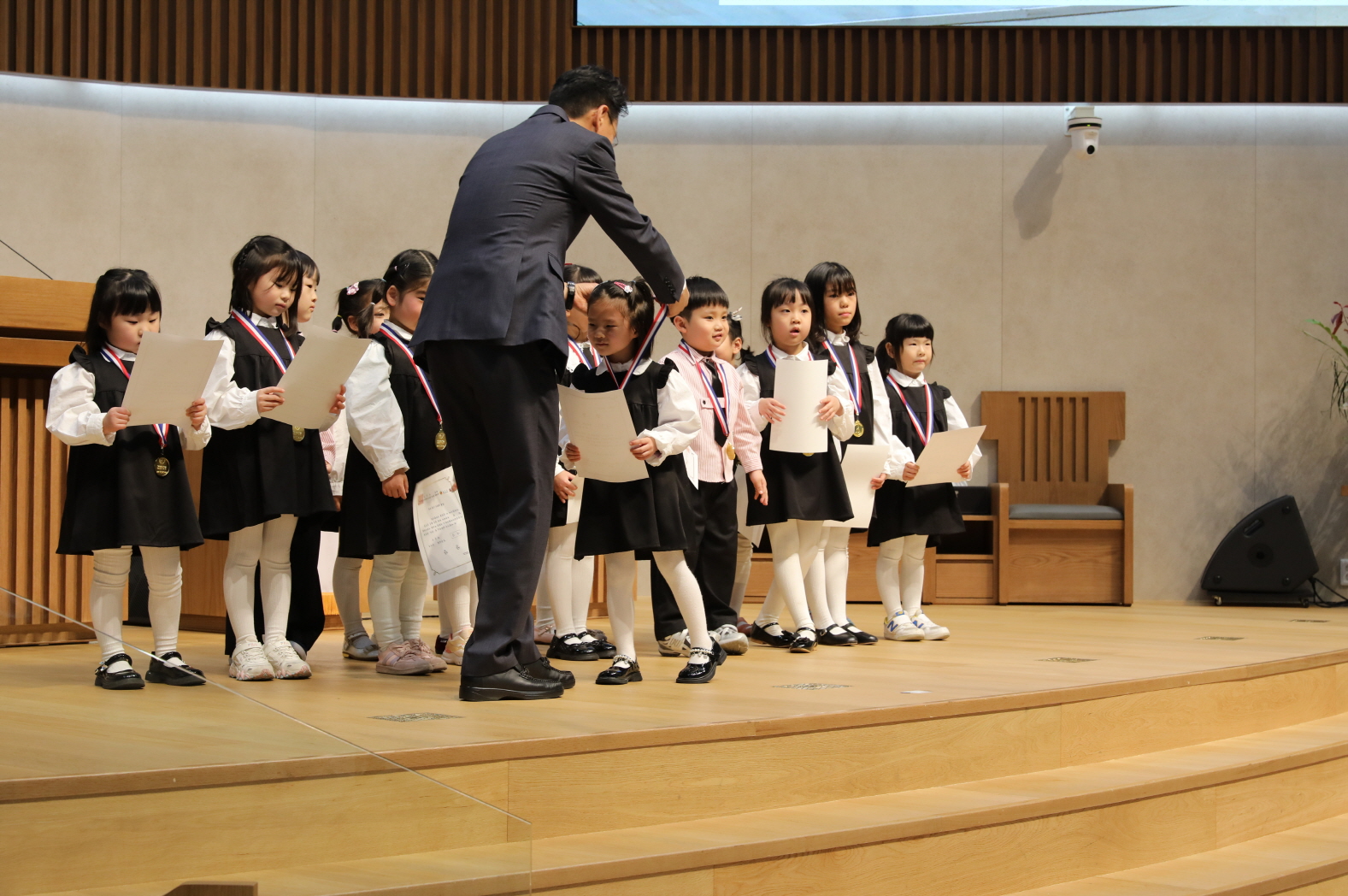 S2V4A0217.jpg S2V4A0217.jpg