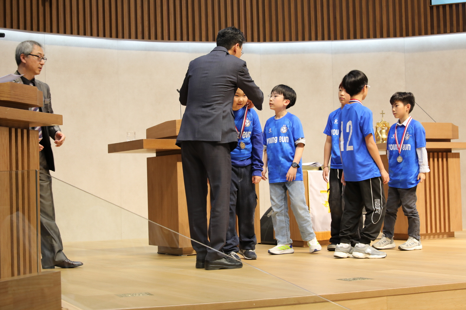 S2V4A0240.jpg S2V4A0240.jpg