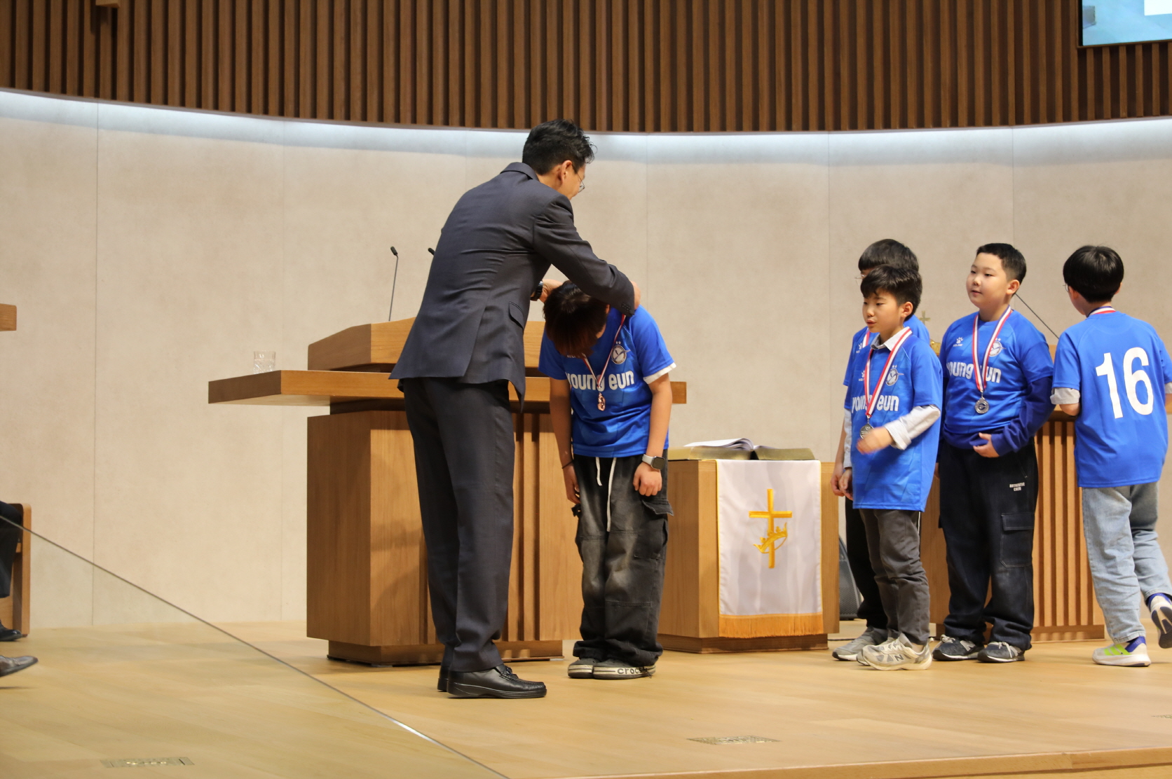 S2V4A0243.jpg S2V4A0243.jpg