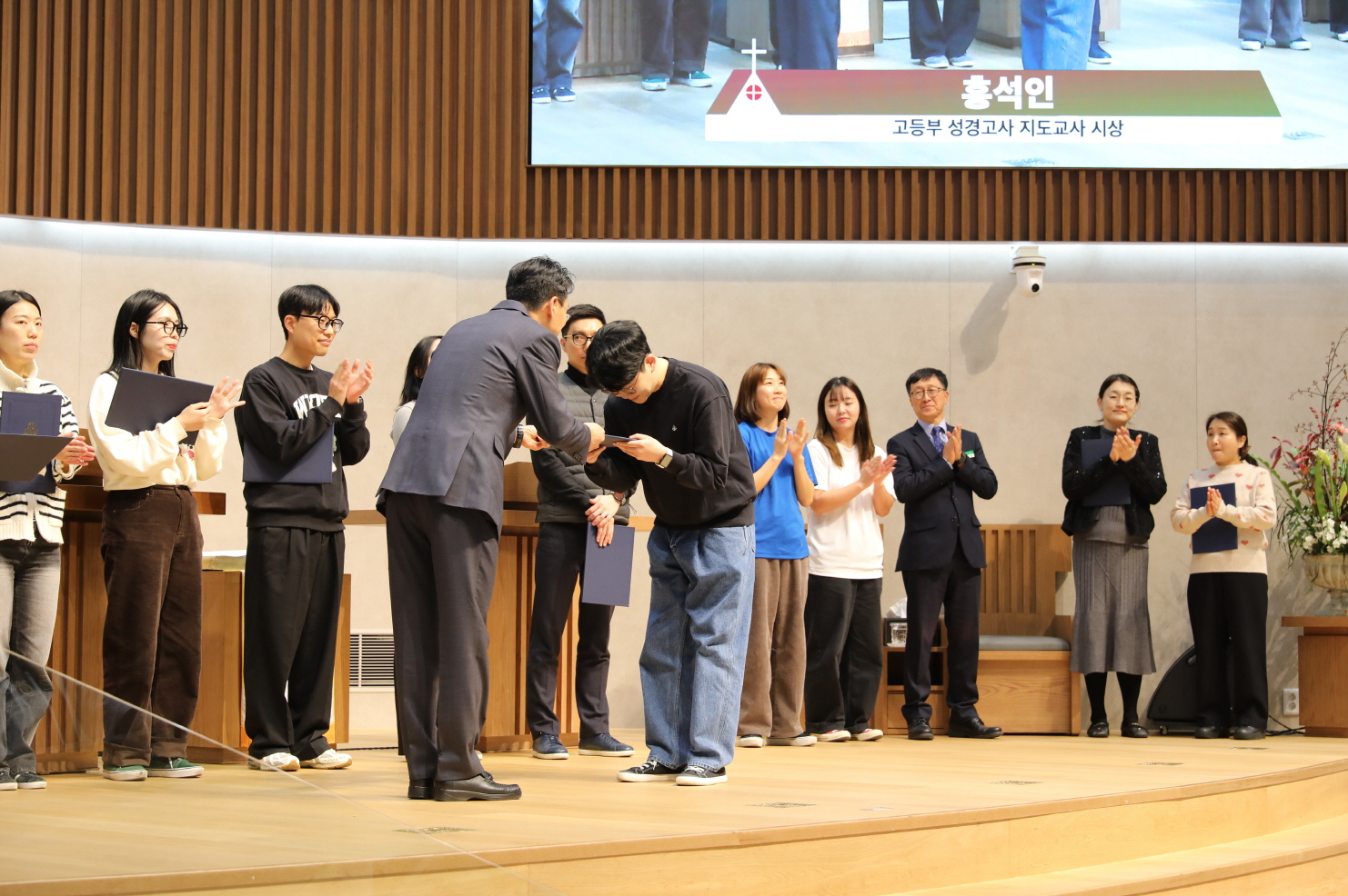 S2V4A0257.jpg S2V4A0257.jpg