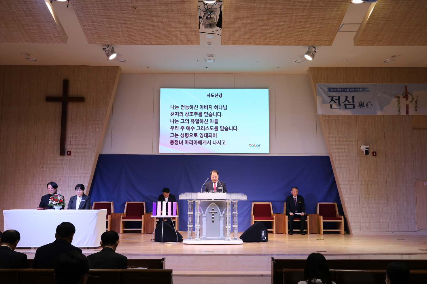 S2V4A2150.jpg S2V4A2150.jpg