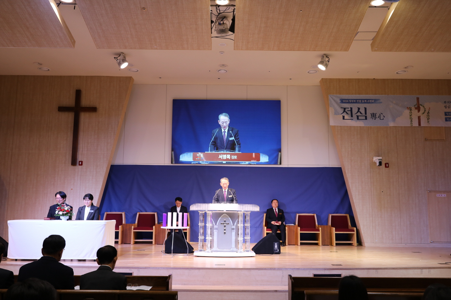 S2V4A2152.jpg S2V4A2152.jpg