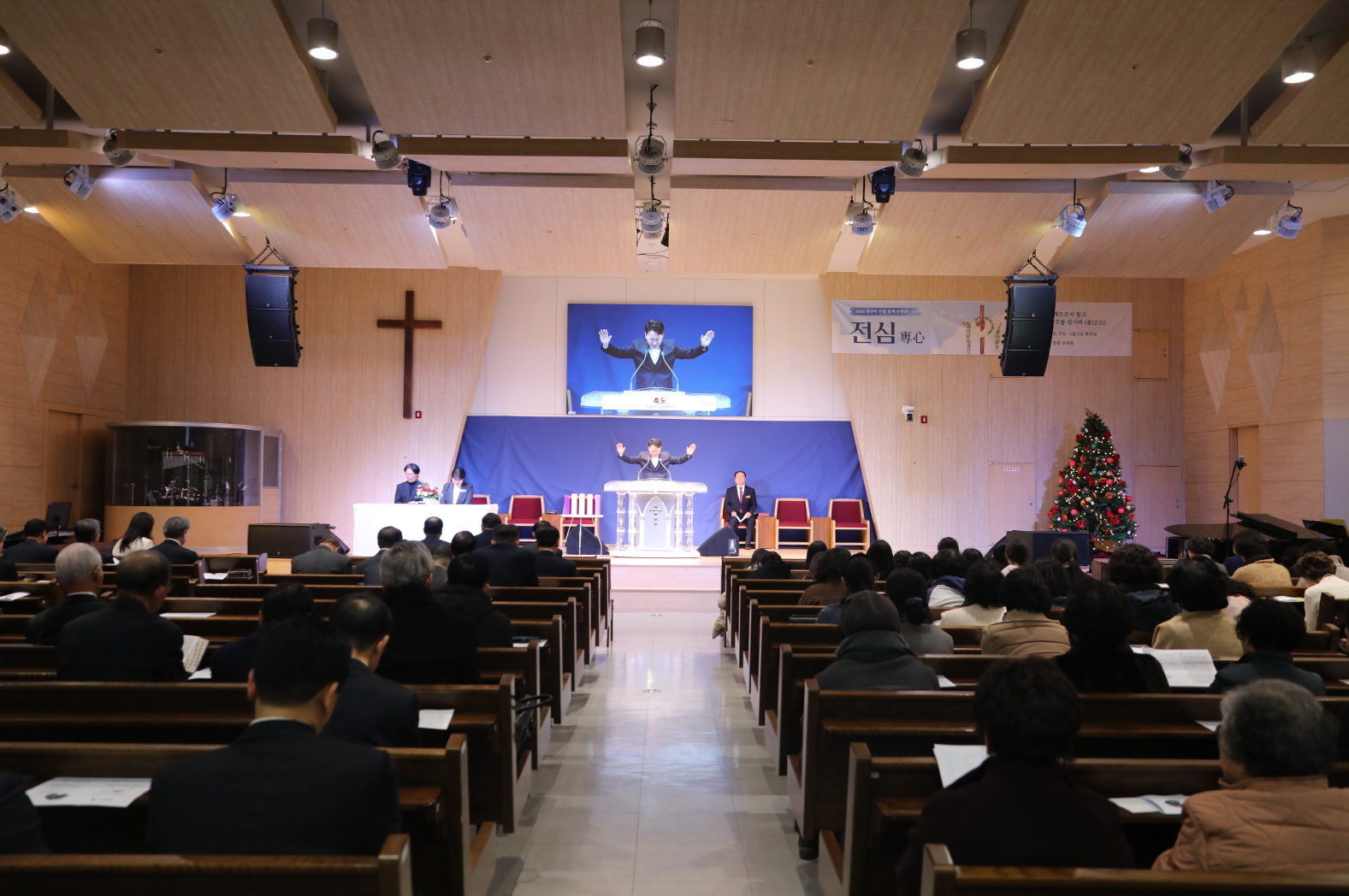 S2V4A2201.jpg S2V4A2201.jpg