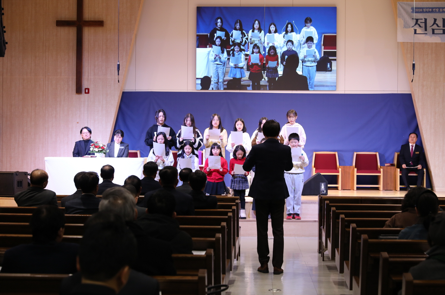 S2V4A2215.jpg S2V4A2215.jpg