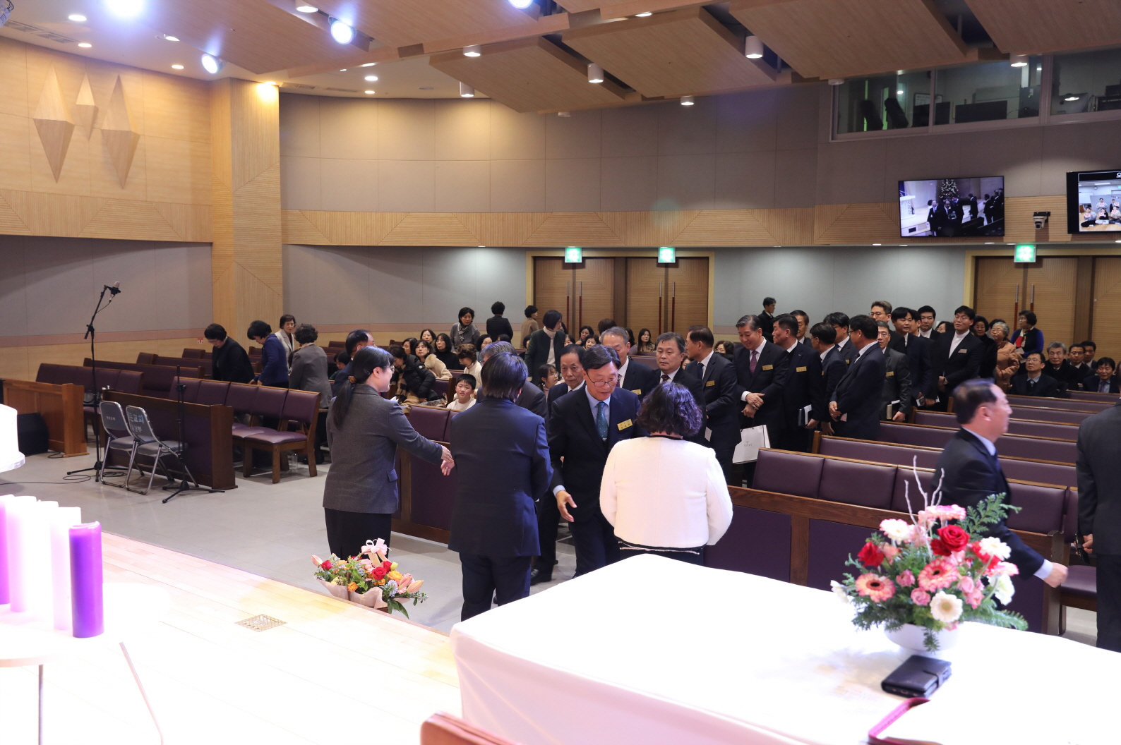 S2V4A2234.jpg S2V4A2234.jpg