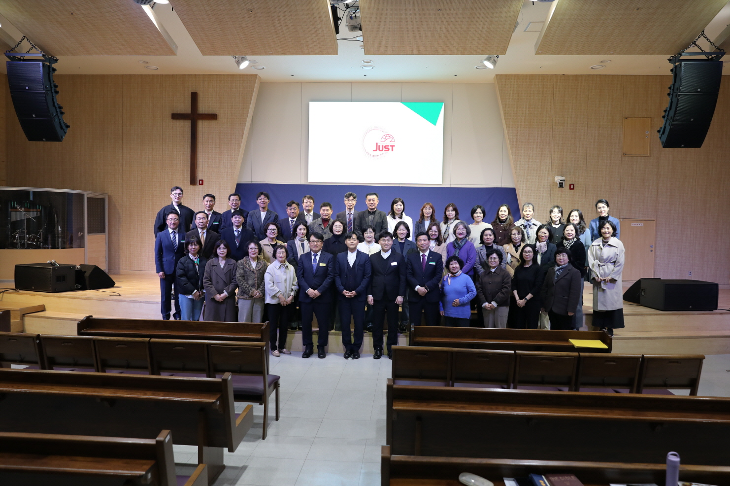 S2V4A5366.jpg S2V4A5366.jpg